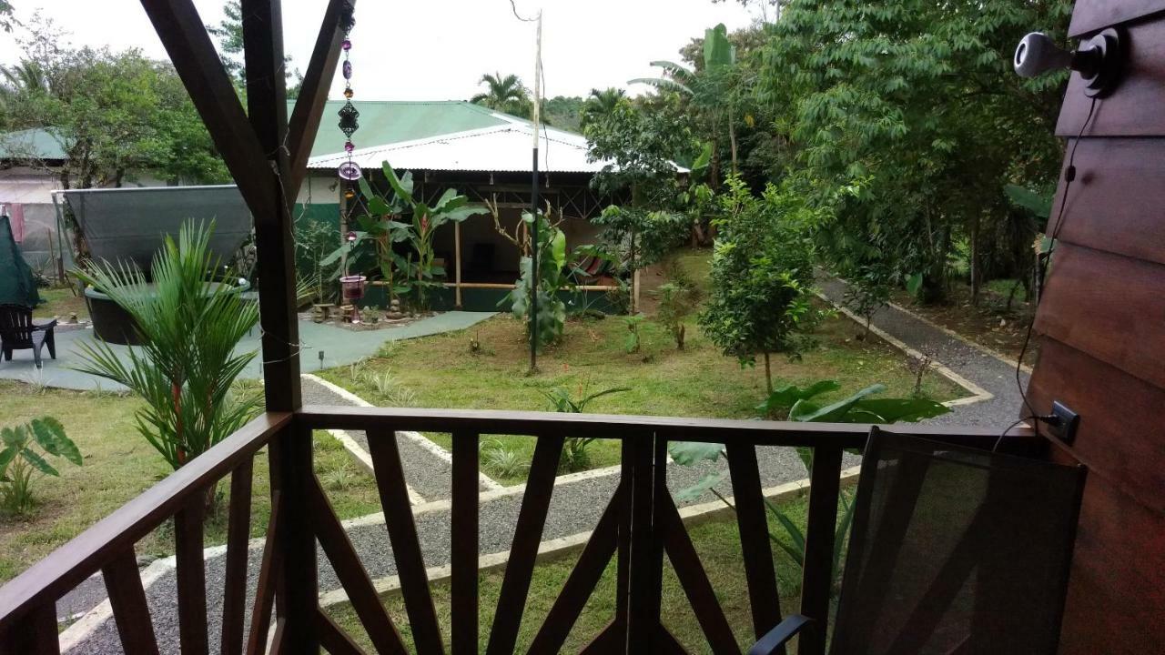 Bed and Breakfast Centro Ananda à Guápiles Extérieur photo